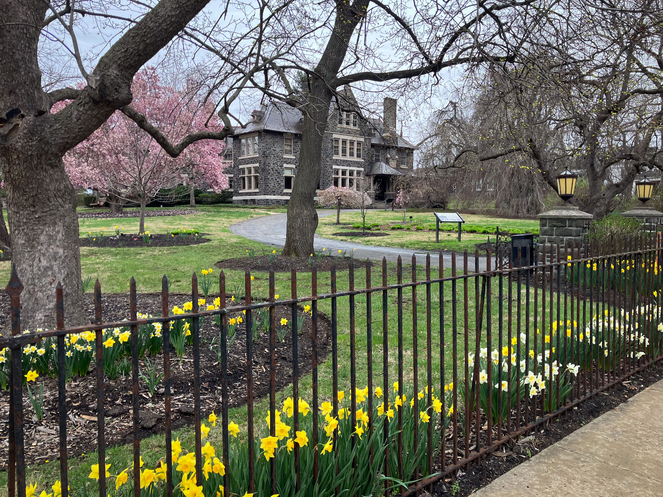 Graystone Mansion 5 - Springtime