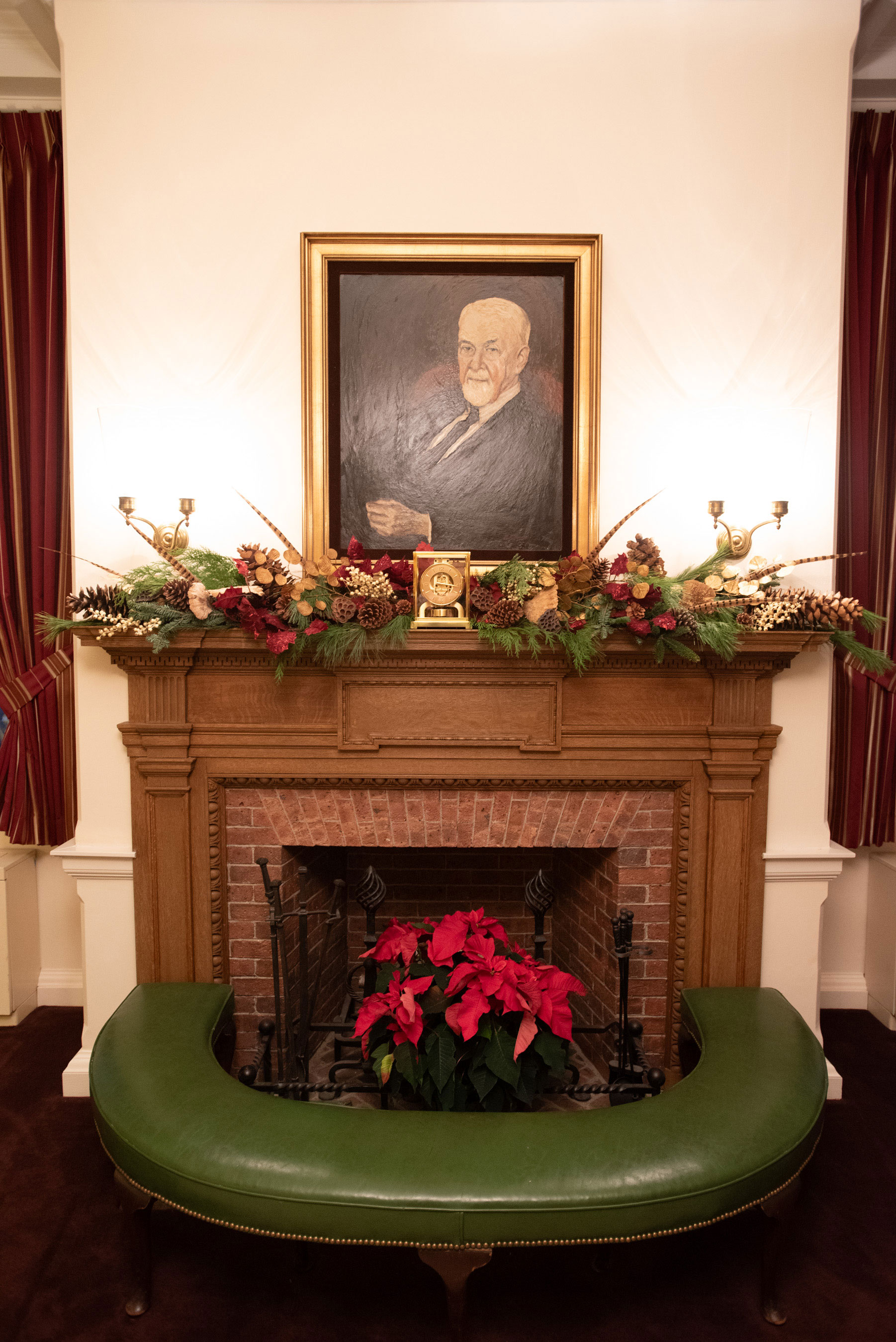 Lukens Executive Office Building - Holidays 4