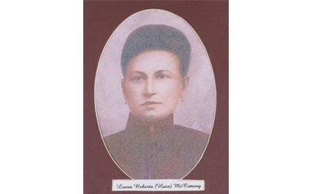 Laura Roberta McComsey