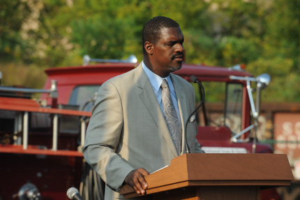 Pastor Kevin Hunt delivers the invocation